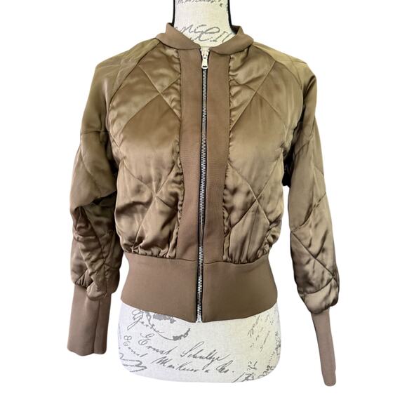 Zara Women Satin Green Quilted Bomber Jacket Size XS - Picture 1 of 9